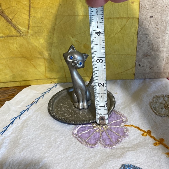 Vintage blue gemmed EP zinc Aloy silver cat ring holder - Picture 2 of 8